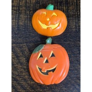 Vintage Hallmark Jack O Lantern Pins Brooch Pumpkin Halloween Fall 1987 Lot of 2